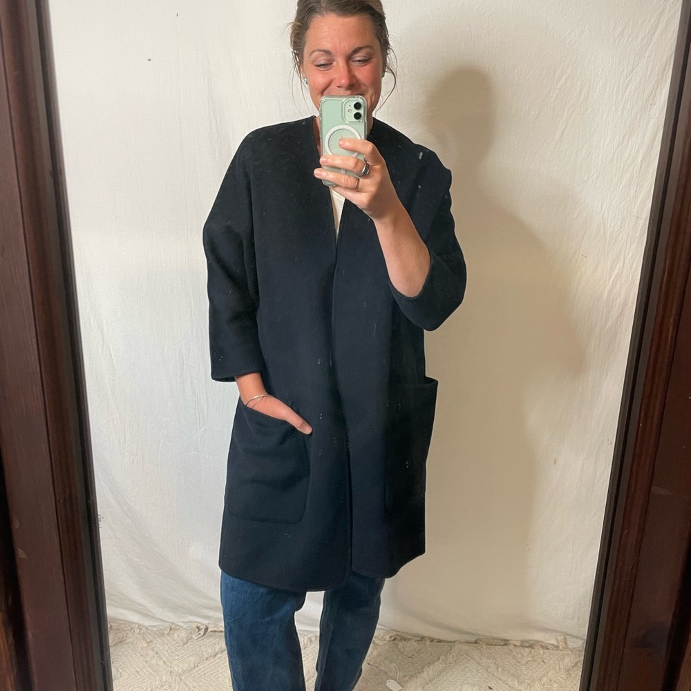 Vince navy and black reversible collarless jacket. 92% wool 8% cashmere
